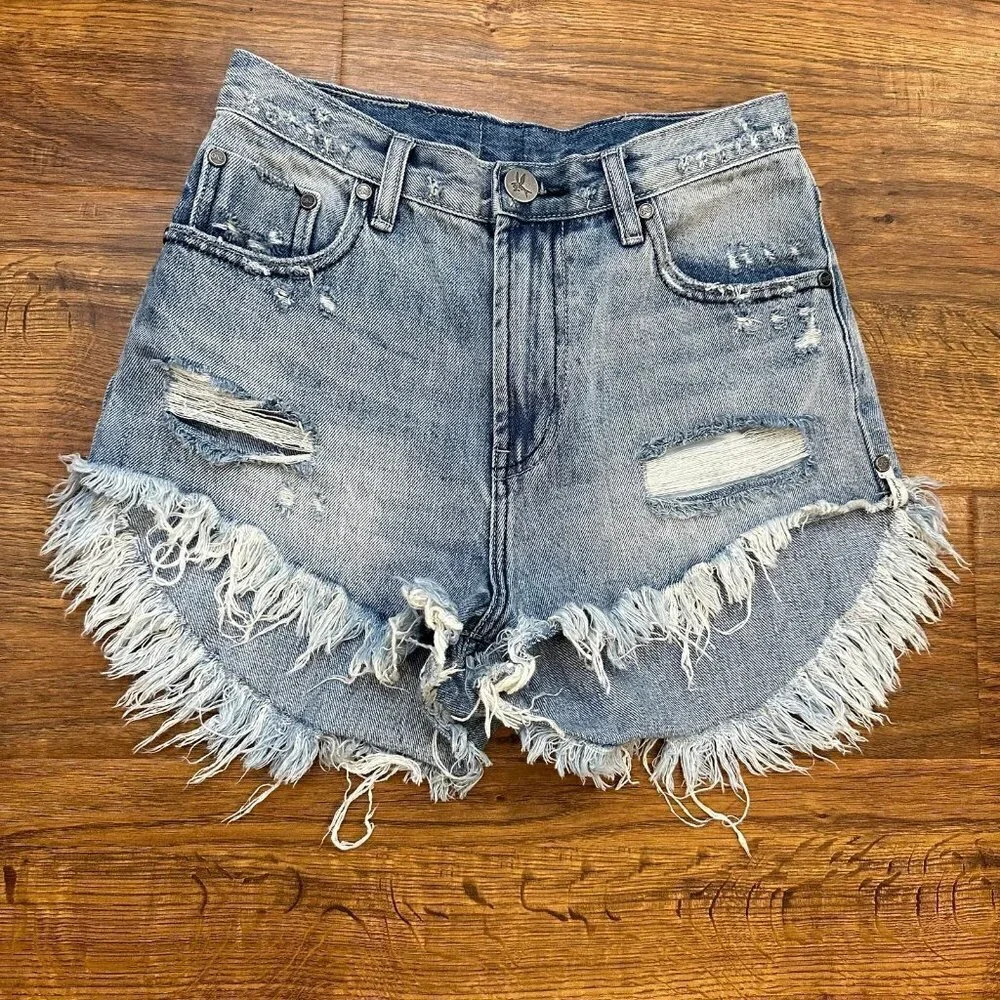 One Teaspoon Outlaws denim shorts